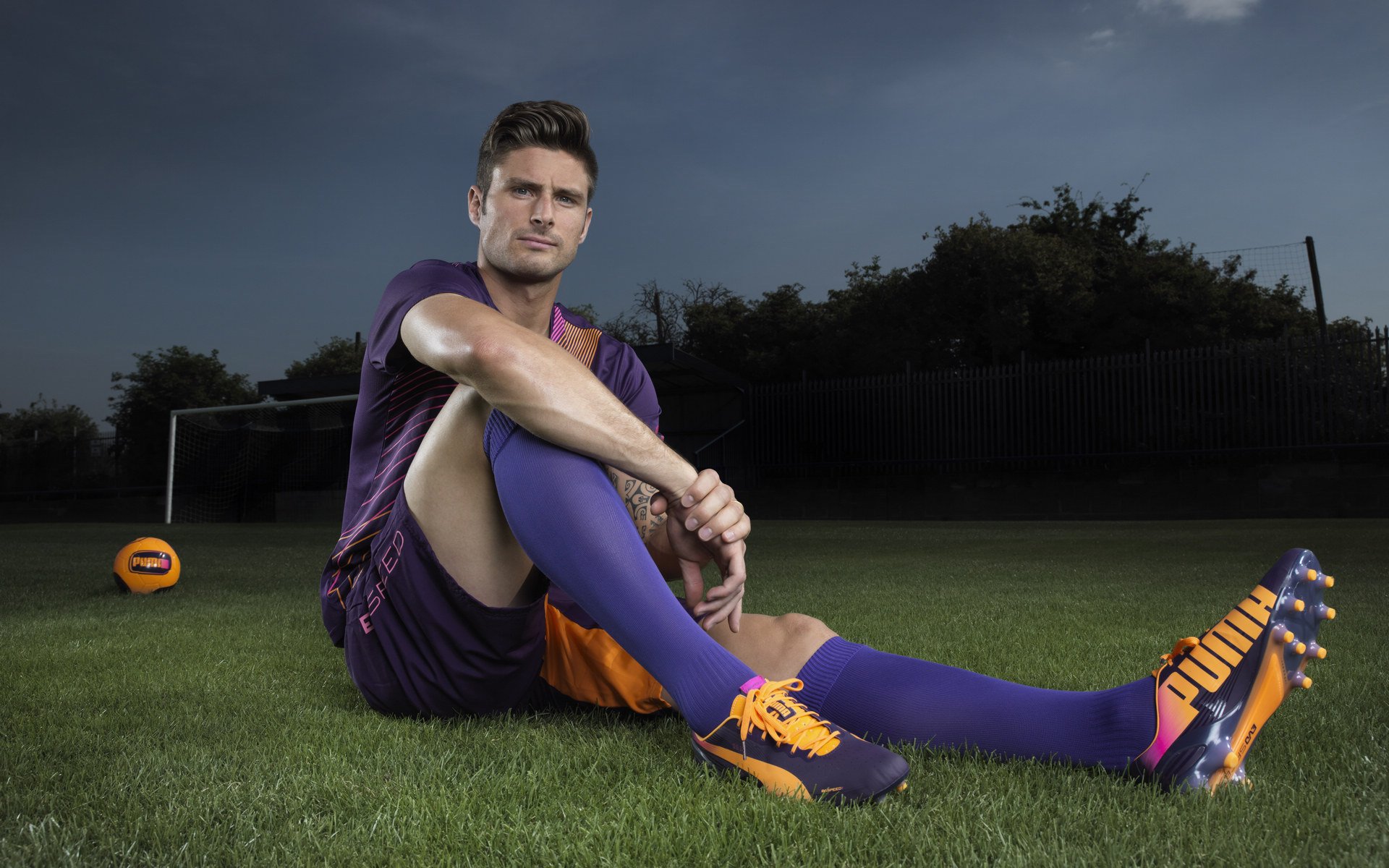 马克西欧冠封神夜，76人绝境重生，当两个赛场同时心跳加速