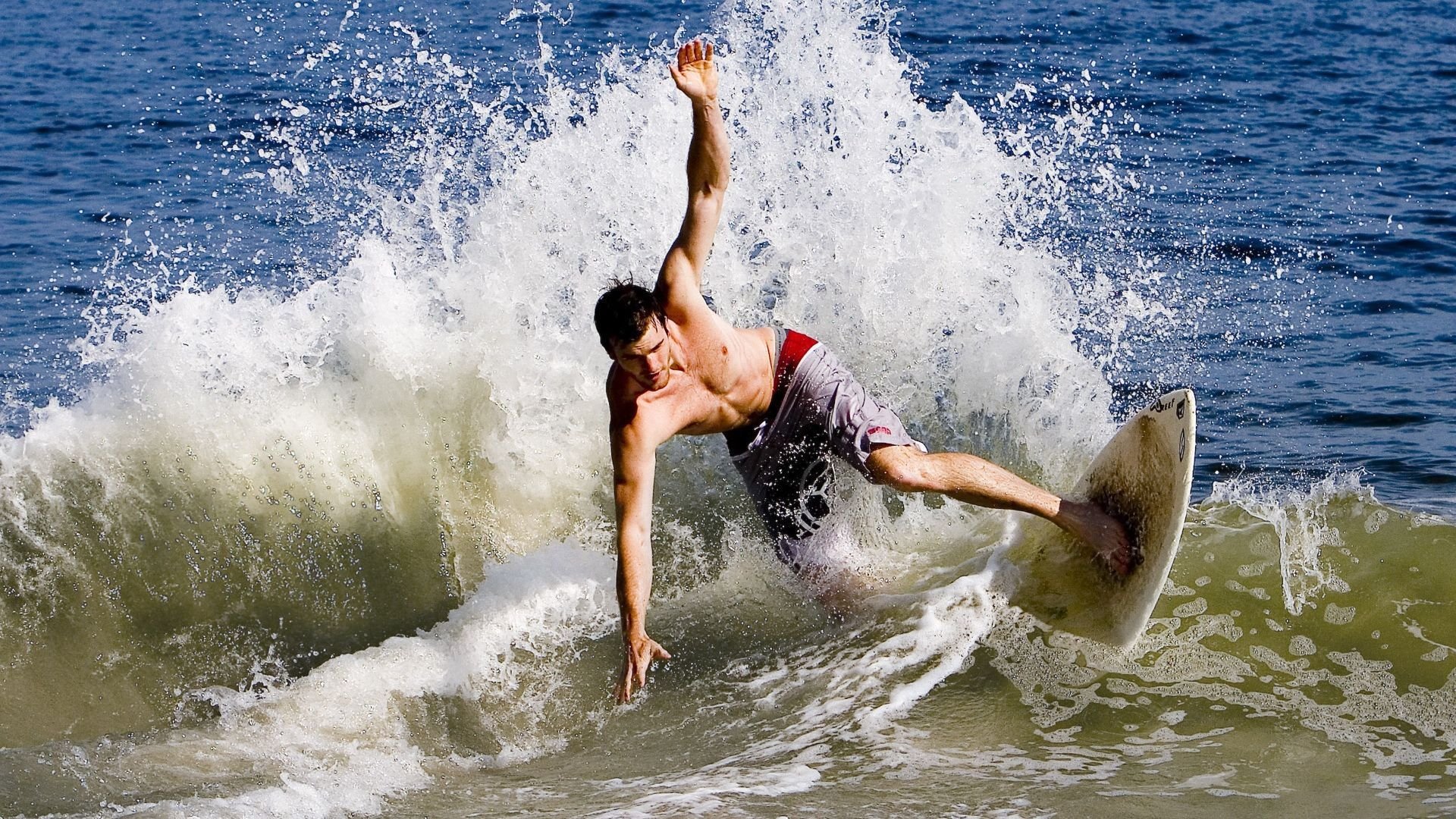 哈弗茨的错位艺术,当德国引擎驱动韩国战车,撕裂巴拉圭防线