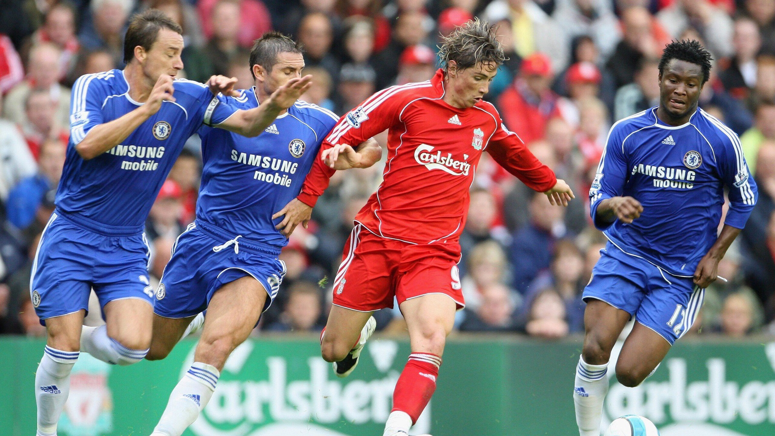 世界杯焦点战与NBA绝杀，体育之夜的激情交响